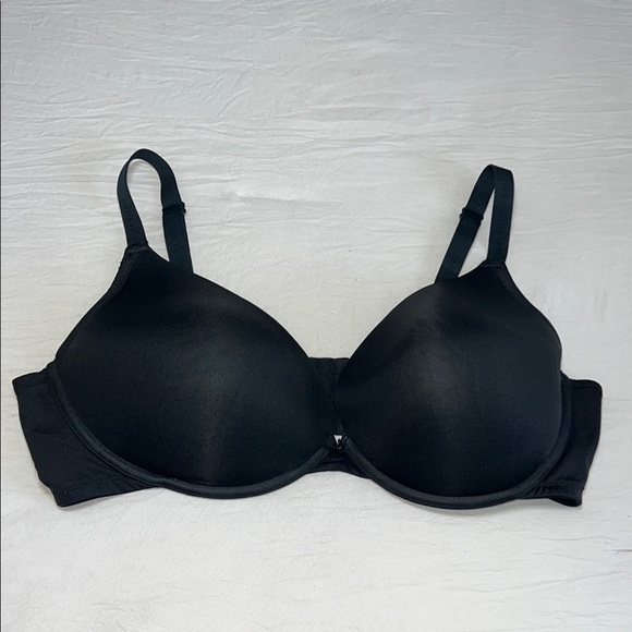 CACIQUE Other - Cacique Black‎ Bra Sleek Design Intimates